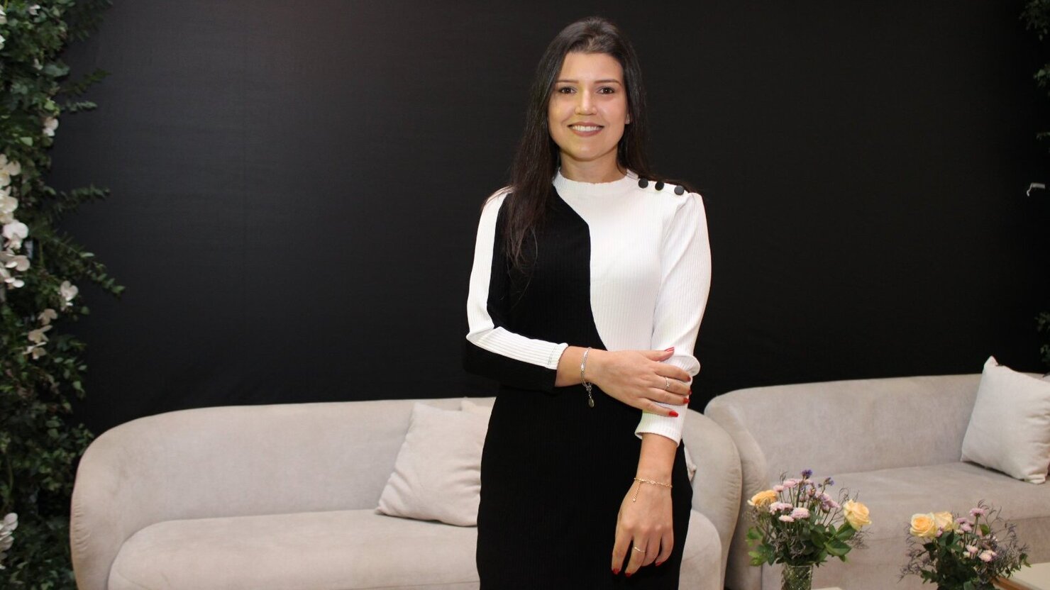 Lana, compet�ncia e dedica��o a servi�o da comunica��o p�blica de Conc�rdia. Um olhar apurado que faz a not�cia acontecer! - Foto: Lu�s Longhini