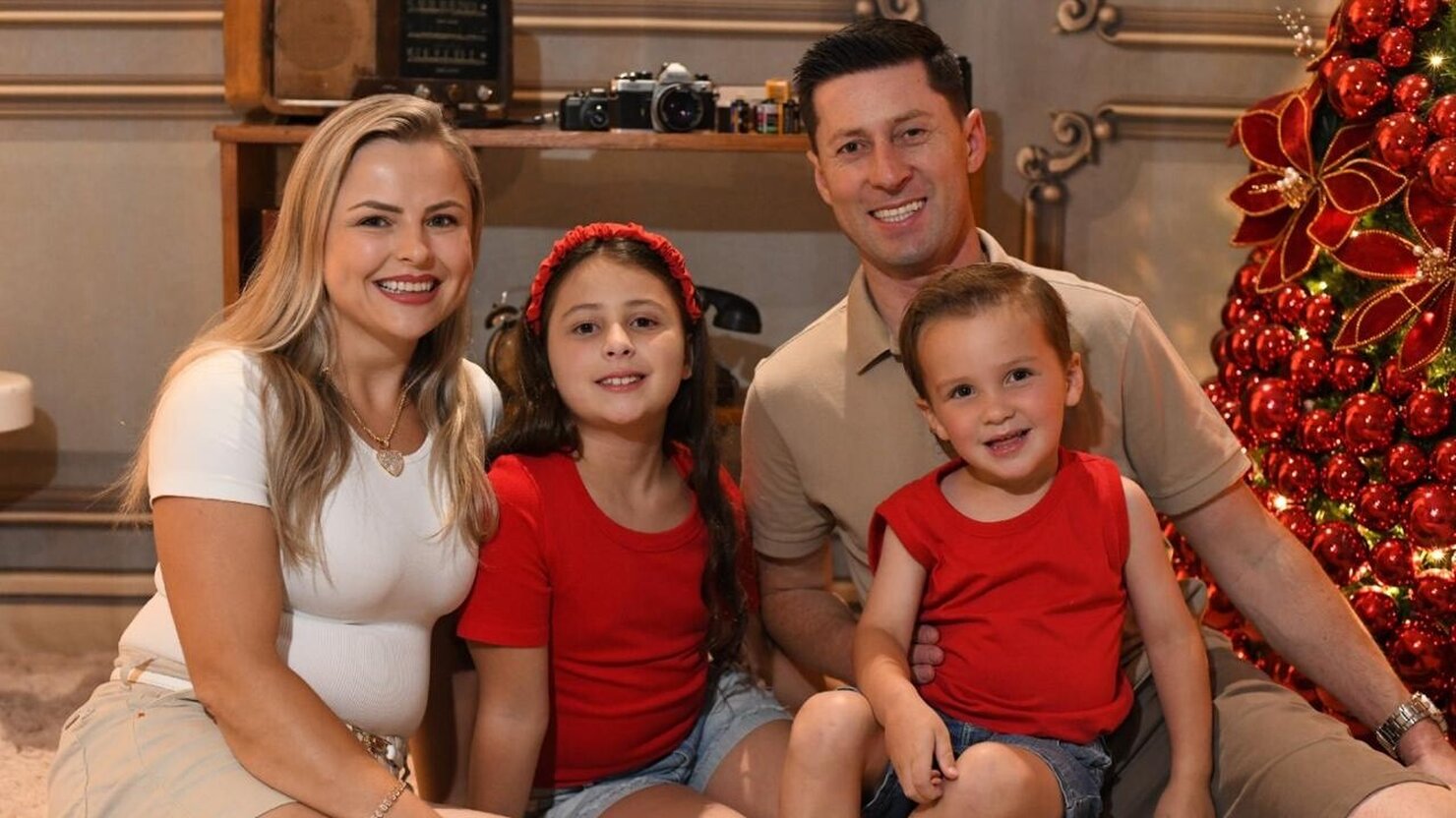 Fam�lia Segala & Bussolaro: amor, eleg�ncia e prest�gio em um s� retrato. - Foto: Lu�s Longhini