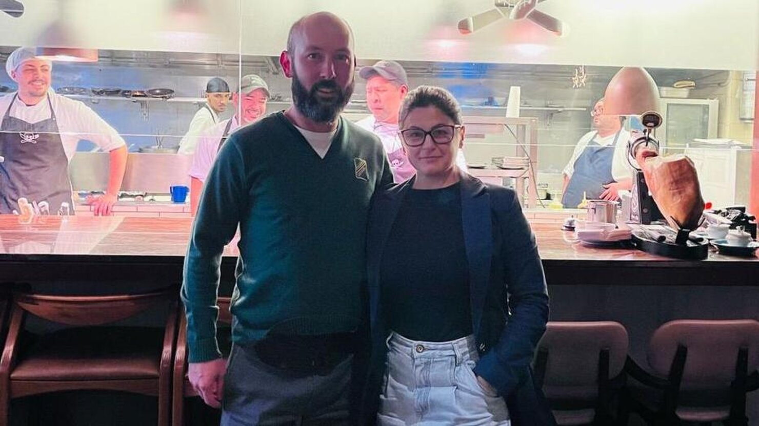 Elis e Gustavo no restaurante O SAL Gastronomia. Foto: arquivo pessoal.