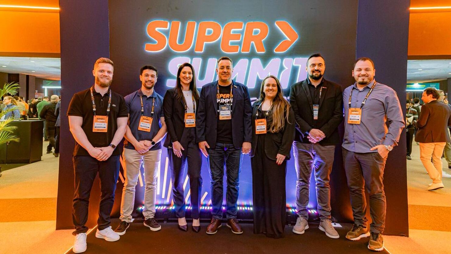 Grupo Passarela marca presen�a no Super Summit by ACATS 2026 e debate inova��o e gest�o no varejo. - Foto: Grupo Passarela, Divulga��o