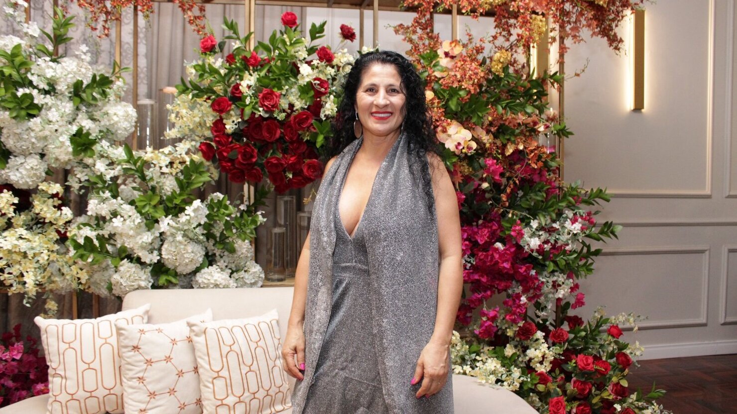Margarete, empres�ria � frente do Grupo Imperial, em elegante registro durante a festa dos 60 anos do Clube 29 de Julho. - Foto: Lu�s Longhini