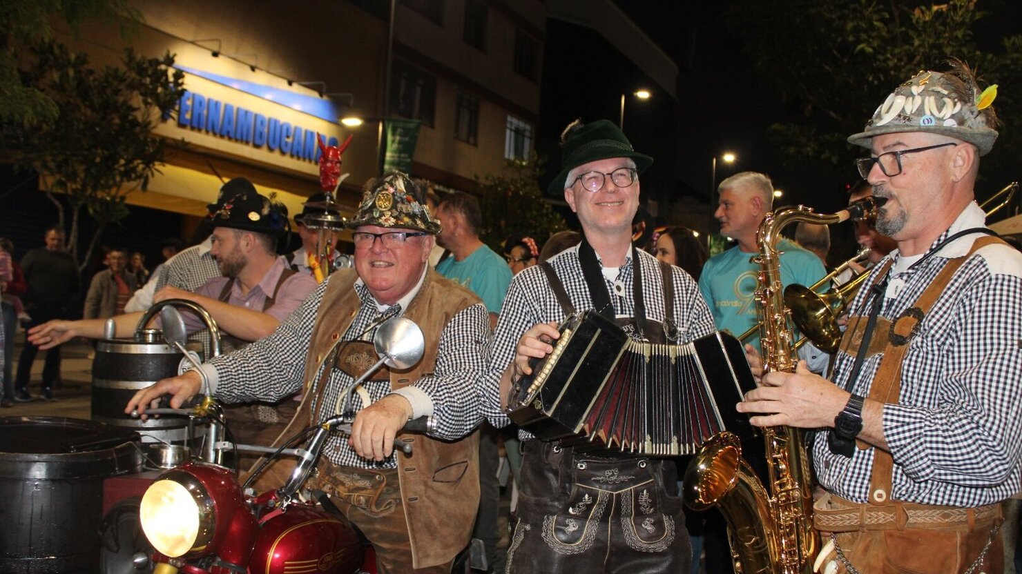 O evento de 2025 foi um grande sucesso, com forte participa��o da comunidade e muita cultura e emo��o. - Lu�s Longhini, Arquivo R�dio Rural 26/07/2024