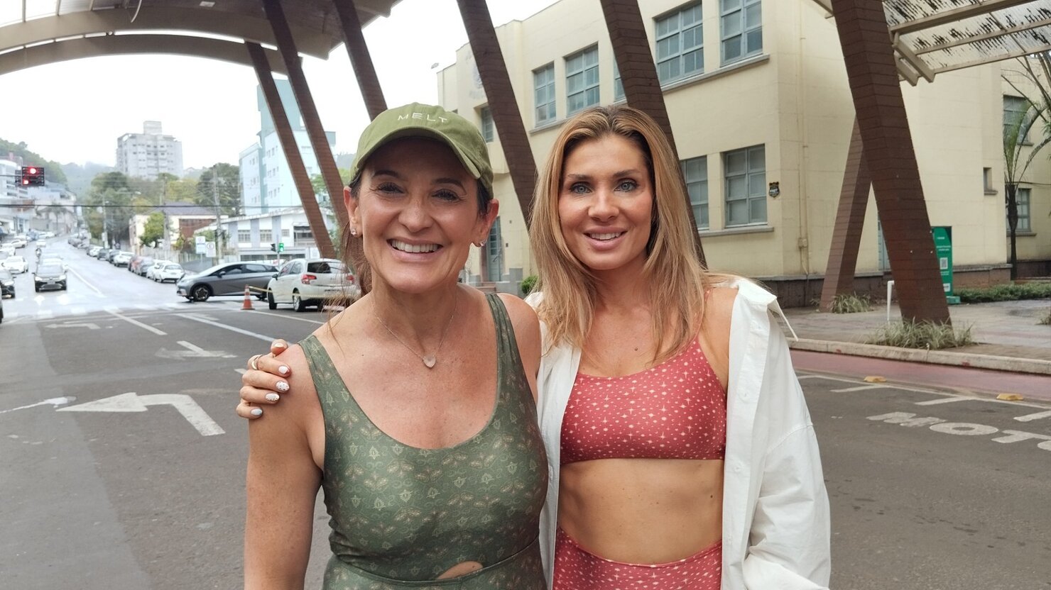 Fabi e Lariessa: for�a, dedica��o e amor pelo movimento. - Foto: Lu�s Longhini