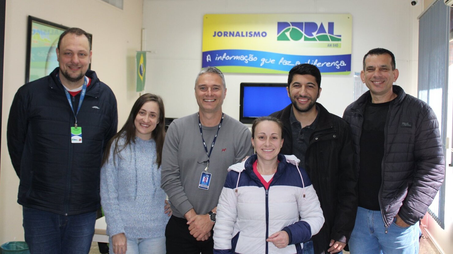 F�bio Petrikicz, da R�dio Ga�cha, em visita a Conc�rdia, em encontro com a R�dio Rural e 96 FM, refor�ando a parceria entre as emissoras. � Foto: Lu�s Longhini
